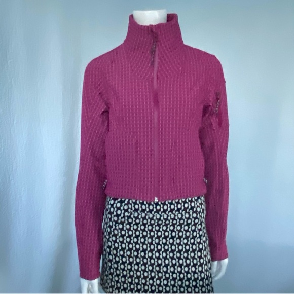 Lululemon Crop Fleece Jacket Grid Hiking Wild Berry Sonic Pink - Picture 3 of 10